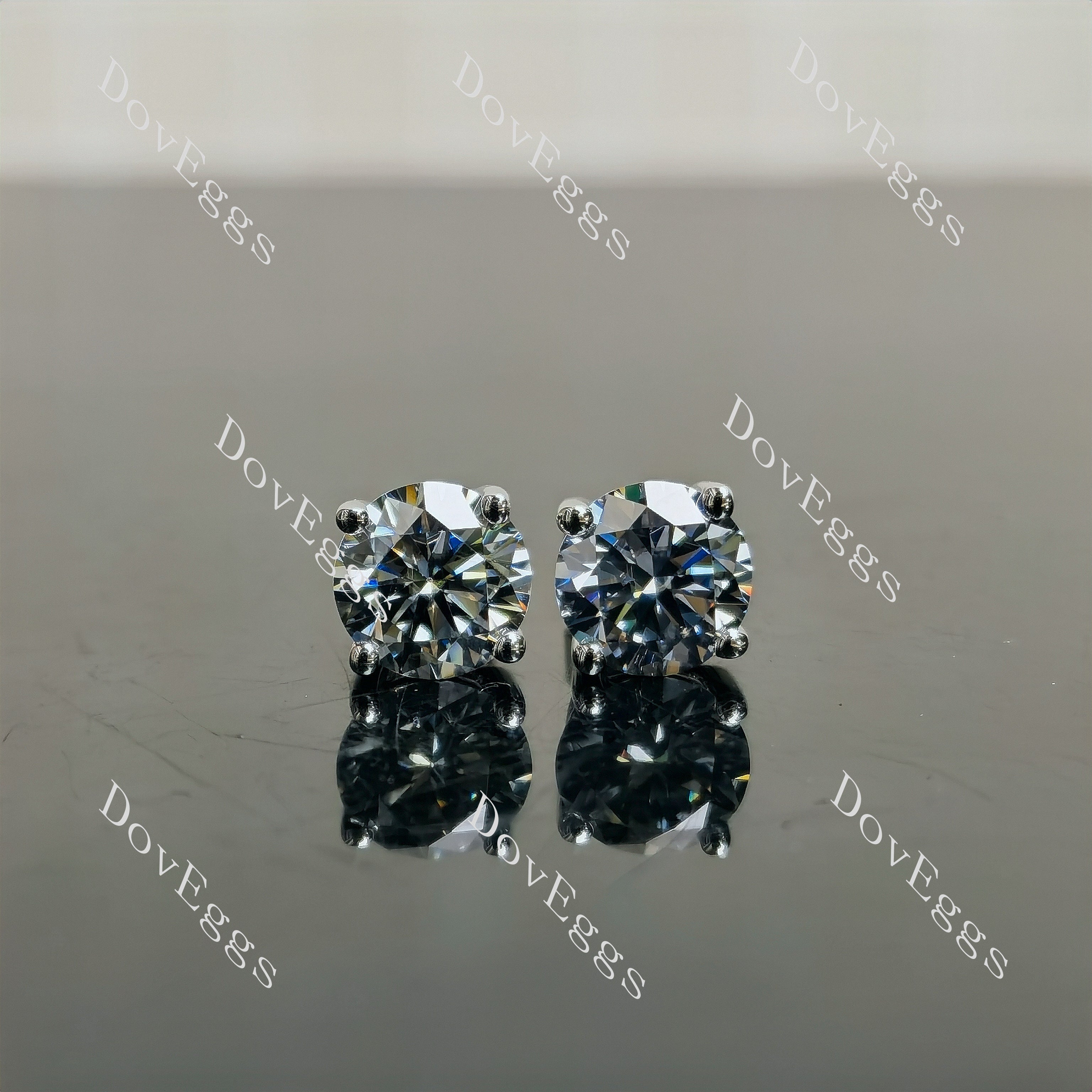 Doveggs moissanite best sale earrings