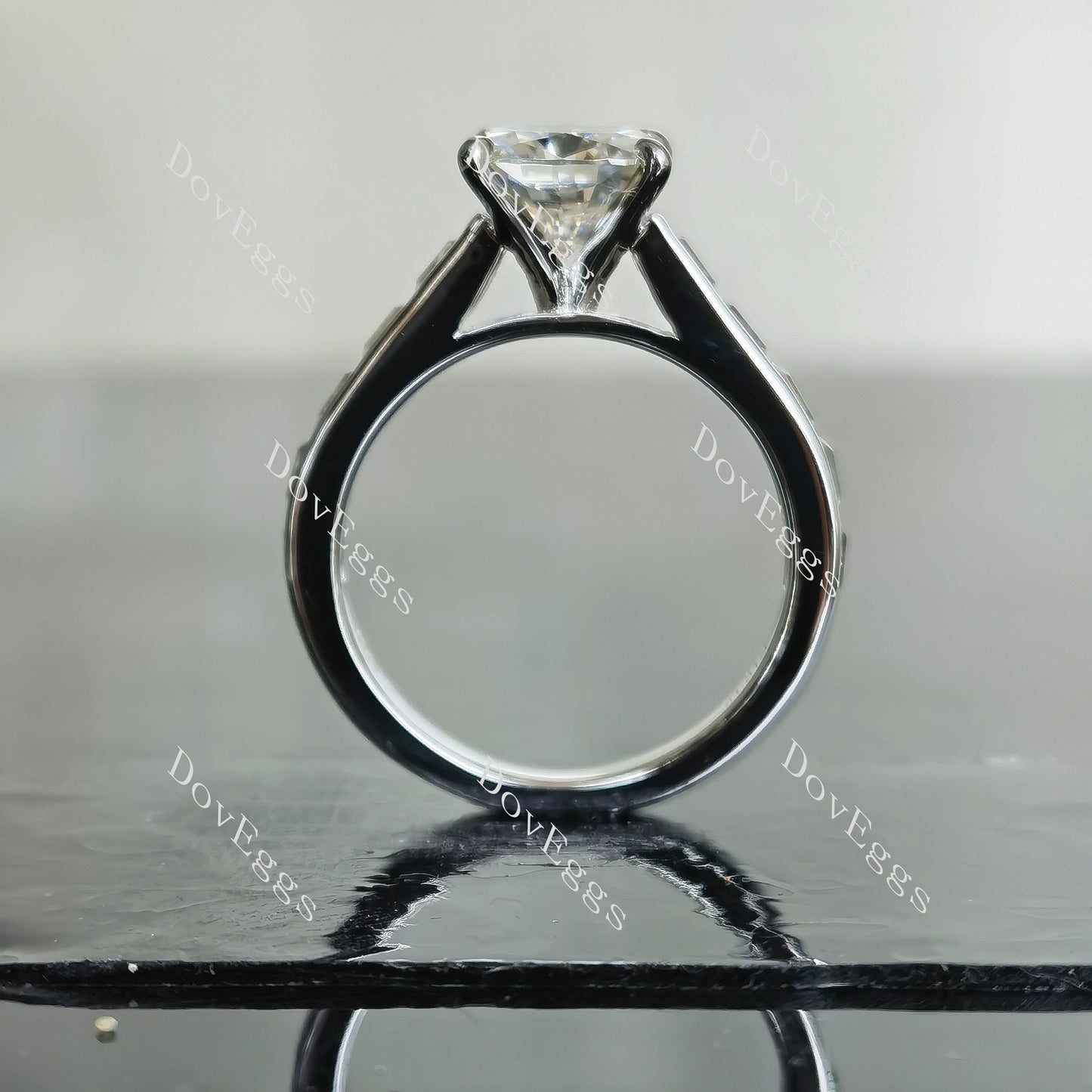 Doveggs 2ct cushion center light blue channel set silver moissanite ring