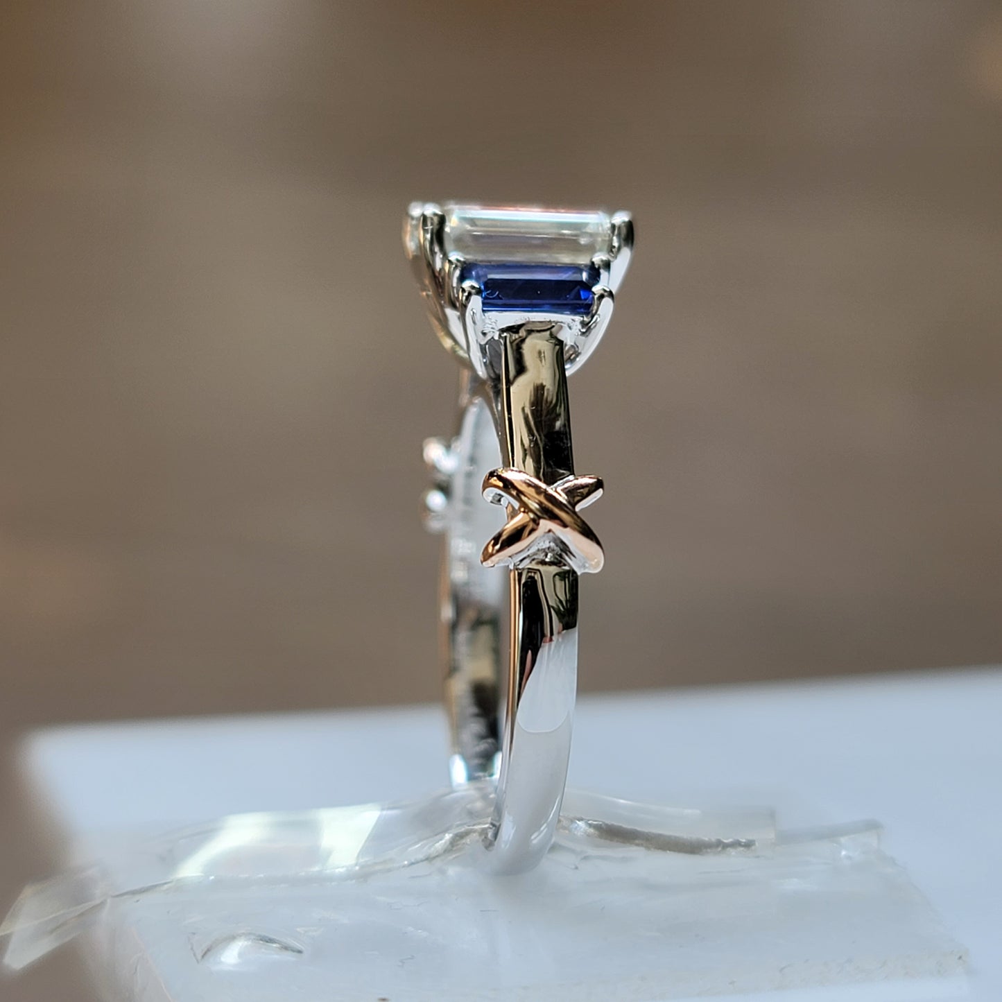 Doveggs 2ct emerald center 3cttw G-H-I color three-stone silver moissanite ring